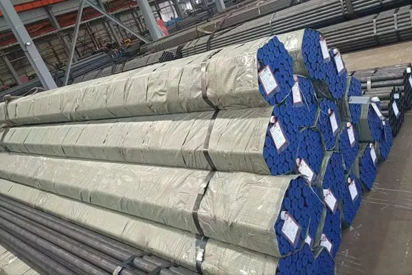 Stainless steel seamless pipe packaging