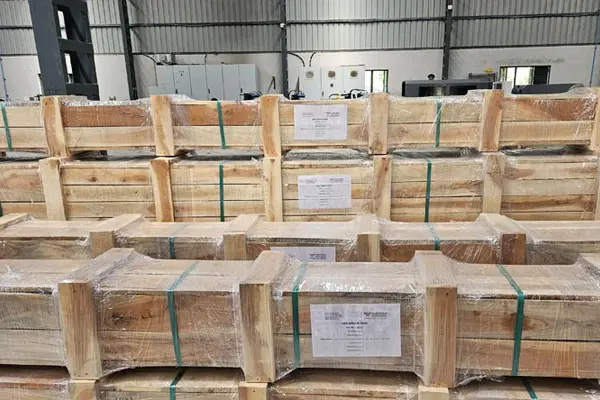 Stainless steel square tube packaging